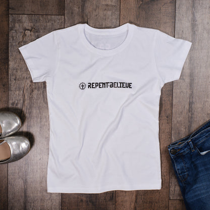 Women’s Statement Organic T-Shirt