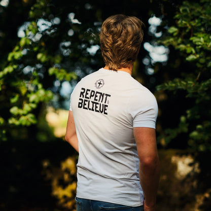 Men’s Bold Athletic T-Shirt